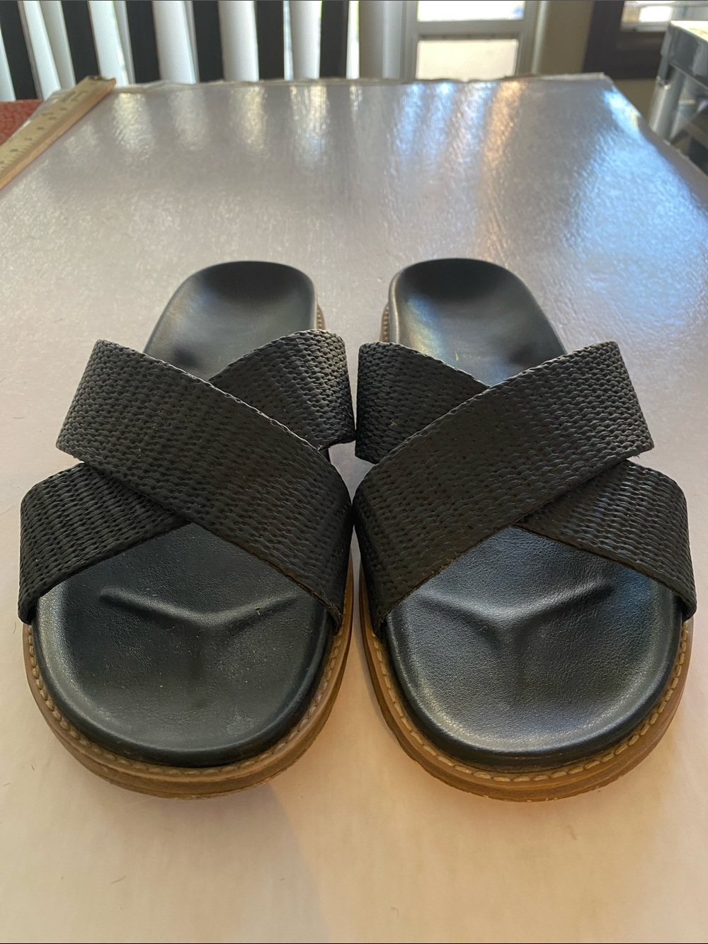 Joie Black Crisscross Slide Sandals Textured Straps Women’s Size 10